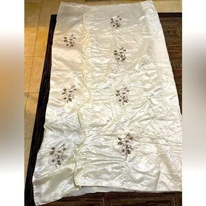 Vintage  Bedspread Duvet Cover Blanket Throw Ivory Queen 75”x90”Made In Turkey